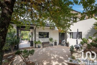  Maison � vendre 7 pi�ces 220 m�