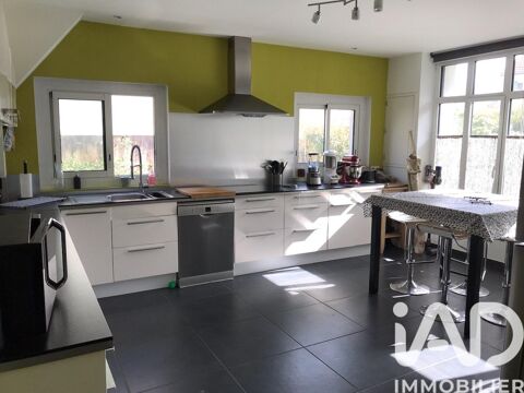   Location Maison/villa 5 pi�ces Maison - 5 pi�ce(s) - 142 m�
