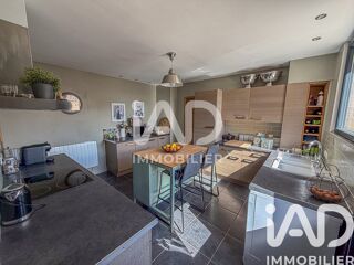  Maison � vendre 8 pi�ces 248 m�