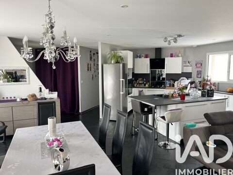   Vente Maison traditionnelle 5 pi�ces Maison - 5 pi�ce(s) - 130 m�