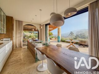  Maison � vendre 5 pi�ces 245 m�