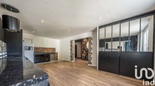  Maison � vendre 9 pi�ces 244 m�