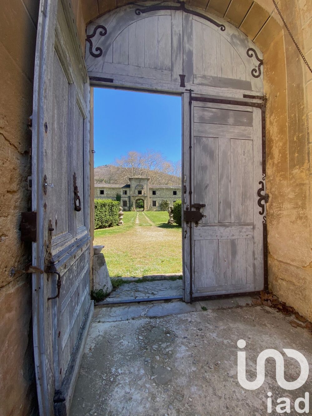 � vendre  Propri�t�/ch�teau Chabeuil (26120)