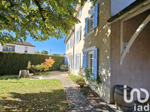   Vente Maison de village 5 pi�ces Maison - 5 pi�ce(s) - 214 m�