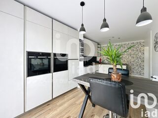  Maison � vendre 8 pi�ces 200 m�