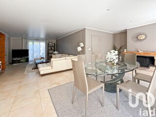  Maison  vendre 7 pices 180 m