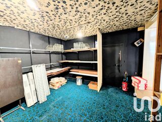  Immeuble � vendre 301 m�