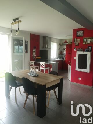  Maison  vendre 6 pices 166 m
