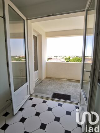  Appartement  vendre 4 pices 82 m