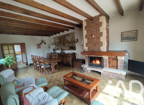   Vente Maison/villa 6 pi�ces Maison - 6 pi�ce(s) - 79 m�