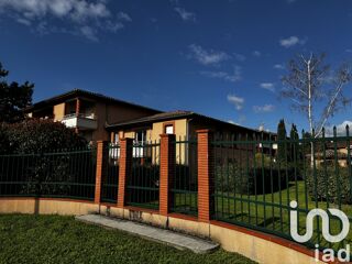  Parking / Garage  vendre 12 m