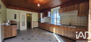  Maison  vendre 8 pices 220 m