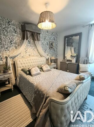  Maison � vendre 15 + pi�ces 1300 m�