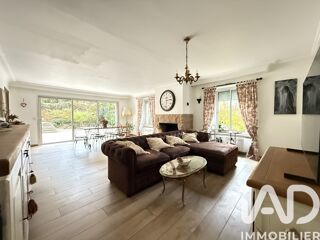  Maison � vendre 10 pi�ces 278 m�