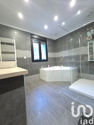  Maison  vendre 6 pices 160 m