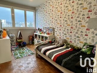  Appartement  vendre 5 pices 83 m