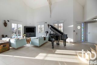  Maison � vendre 7 pi�ces 210 m�