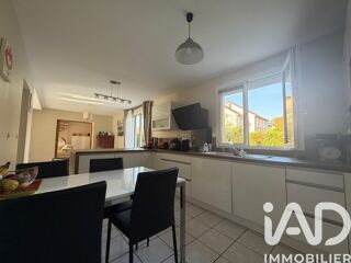  Maison  vendre 7 pices 163 m