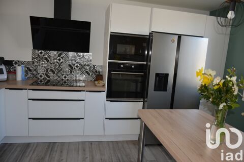   Vente Maison/villa 8 pices Maison - 8 pice(s) - 195 m