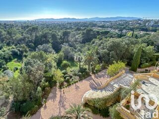  Appartement  vendre 4 pices 135 m