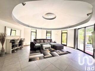  Villa � vendre 5 pi�ces 220 m�