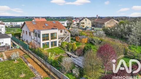   Vente Maison/villa 8 pi�ces Maison - 8 pi�ce(s) - 180 m�