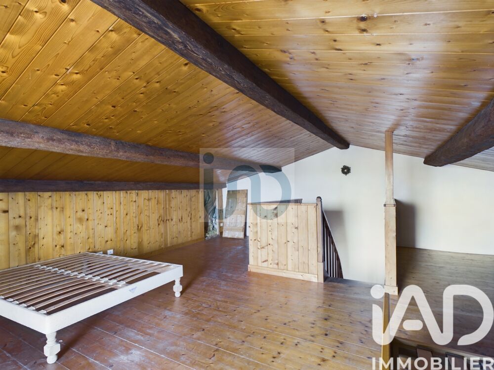 � vendre  Maison Saint-Martin-de-R� (17410)