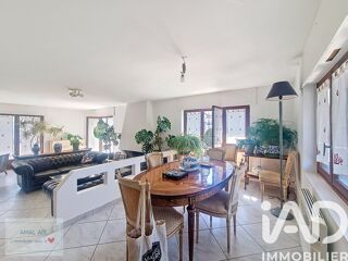  Maison � vendre 8 pi�ces 192 m�