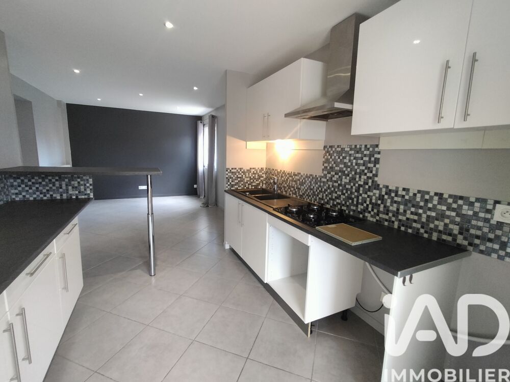 � vendre  Villa Chassieu (69680)