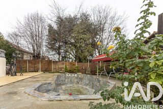  Maison � vendre 10 pi�ces 307 m�