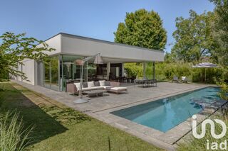  Villa � vendre 6 pi�ces 700 m�