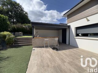  Villa  vendre 7 pices 200 m