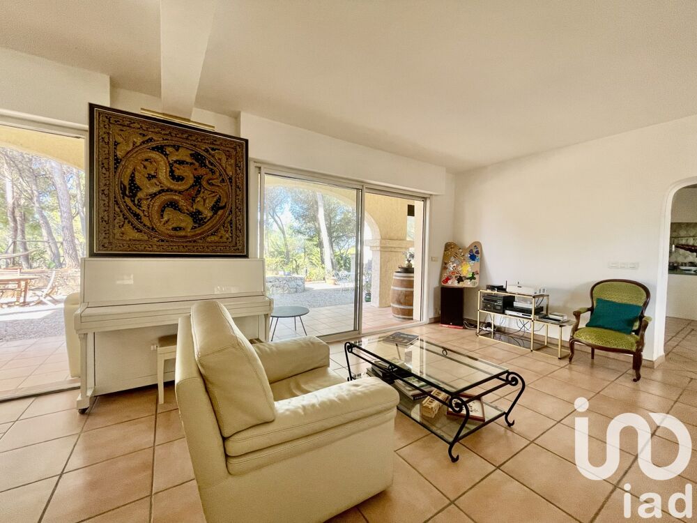 � vendre  Villa Ventabren (13122)