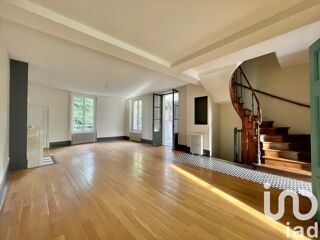  Maison � vendre 8 pi�ces 247 m�