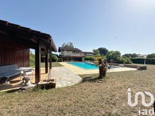  Villa � vendre 7 pi�ces 220 m�