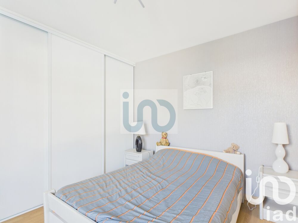  vendre  Maison Sainte-Marie-de-R (17740)