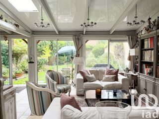  Maison � vendre 9 pi�ces 304 m�