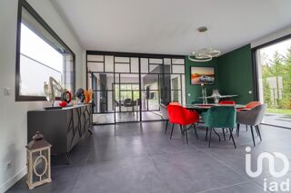  Villa � vendre 7 pi�ces 300 m�