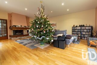  Maison � vendre 8 pi�ces 196 m�