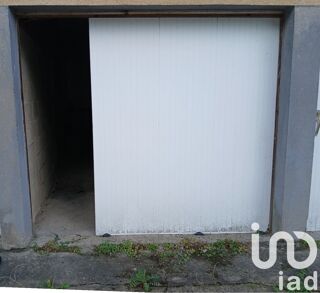  Parking / Garage  vendre 13 m