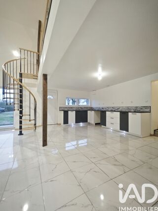  Maison � vendre 6 pi�ces 140 m�