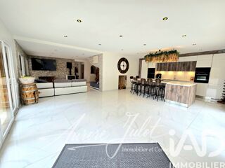  Maison � vendre 4 pi�ces 150 m�