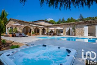  Maison � vendre 9 pi�ces 345 m�