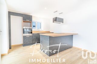  Maison  vendre 10 pices 236 m