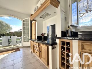  Maison  vendre 8 pices 232 m