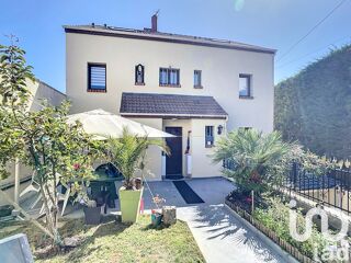  Maison  vendre 7 pices 200 m