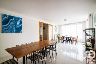  Maison  vendre 9 pices 282 m