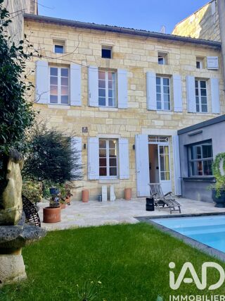  Maison  vendre 9 pices 270 m