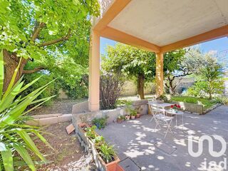  Immeuble � vendre 124 m�