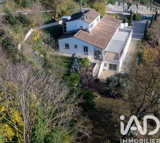  Maison � vendre 8 pi�ces 235 m�